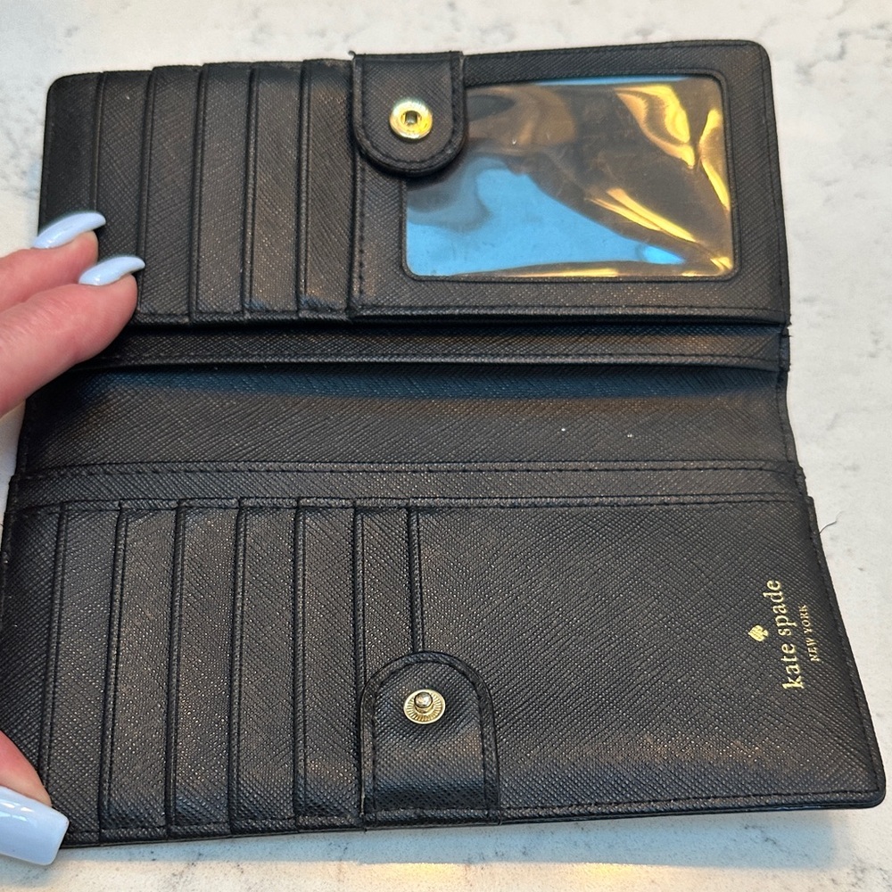 Kate Spade Black and Cream Wallet - Picture 4 of 4